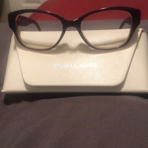 Michael Kors women’s eyeglasses 🤓